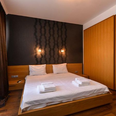 Super Premium Two Bedroom Suite On Vitosha Boulevard Sofia Bagian luar foto