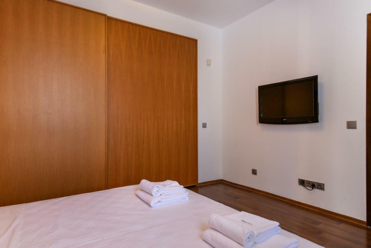 Super Premium Two Bedroom Suite On Vitosha Boulevard Sofia Bagian luar foto