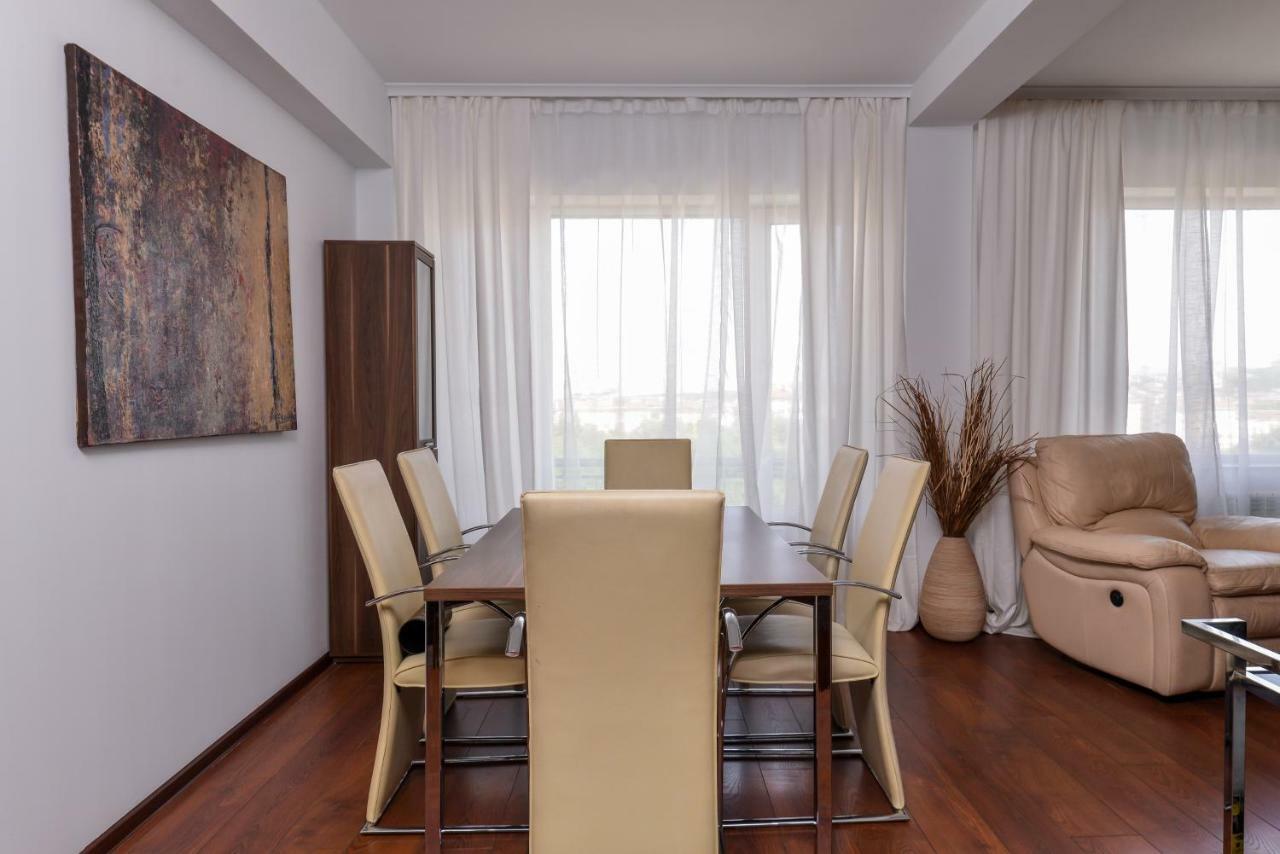 Super Premium Two Bedroom Suite On Vitosha Boulevard Sofia Bagian luar foto